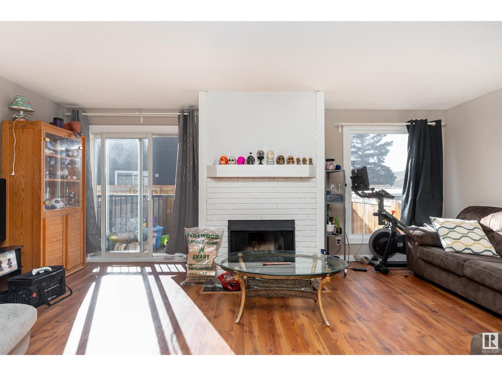 Property at 473 DUNLUCE RD NW image 2