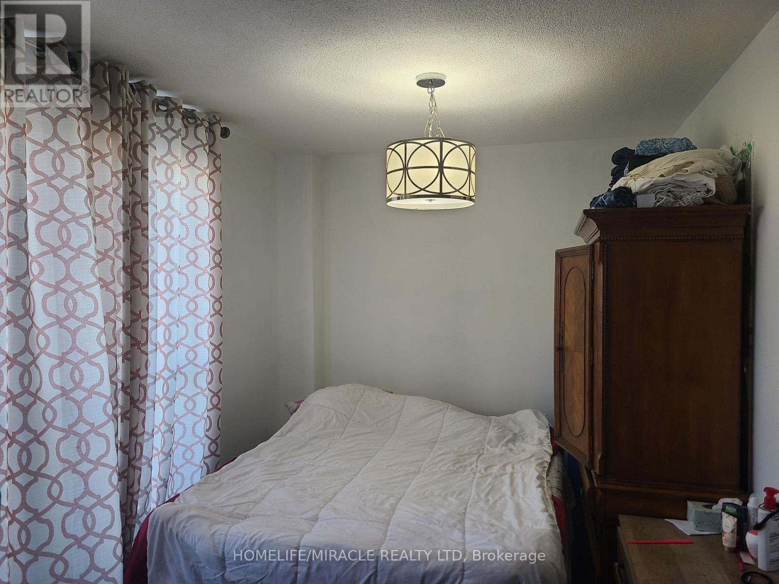220 - 10 Eddystone Avenue, Toronto, Ontario  M3N 2T2 - Photo 12 - W12121440