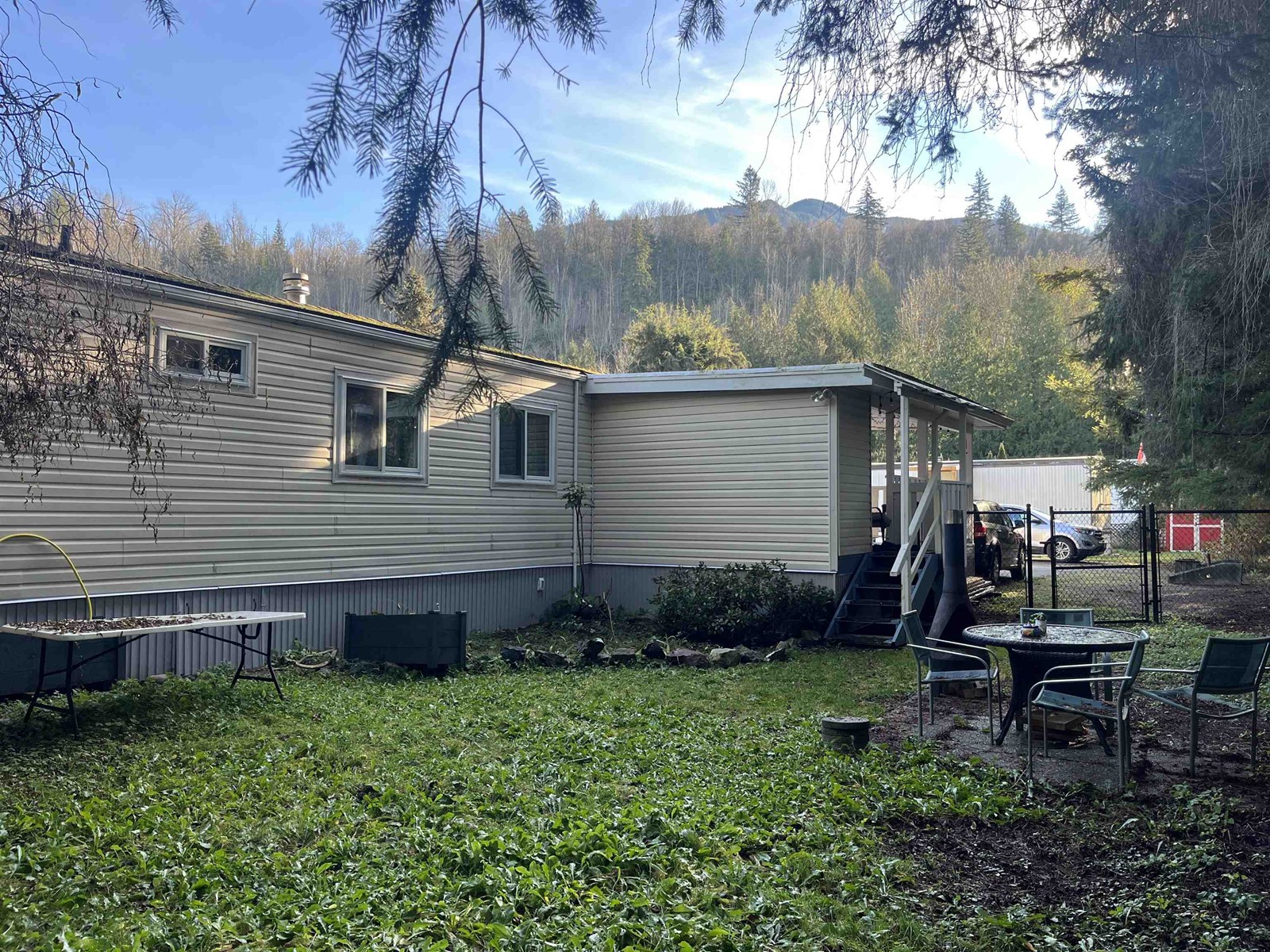 207 45835 Sleepy Hollow Road, Cultus Lake East, Cultus Lake, British Columbia  V2R 5A9 - Photo 3 - R2953093