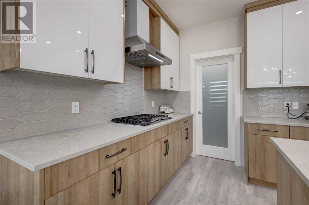 Property at 229 Walgrove Terrace SE image 5