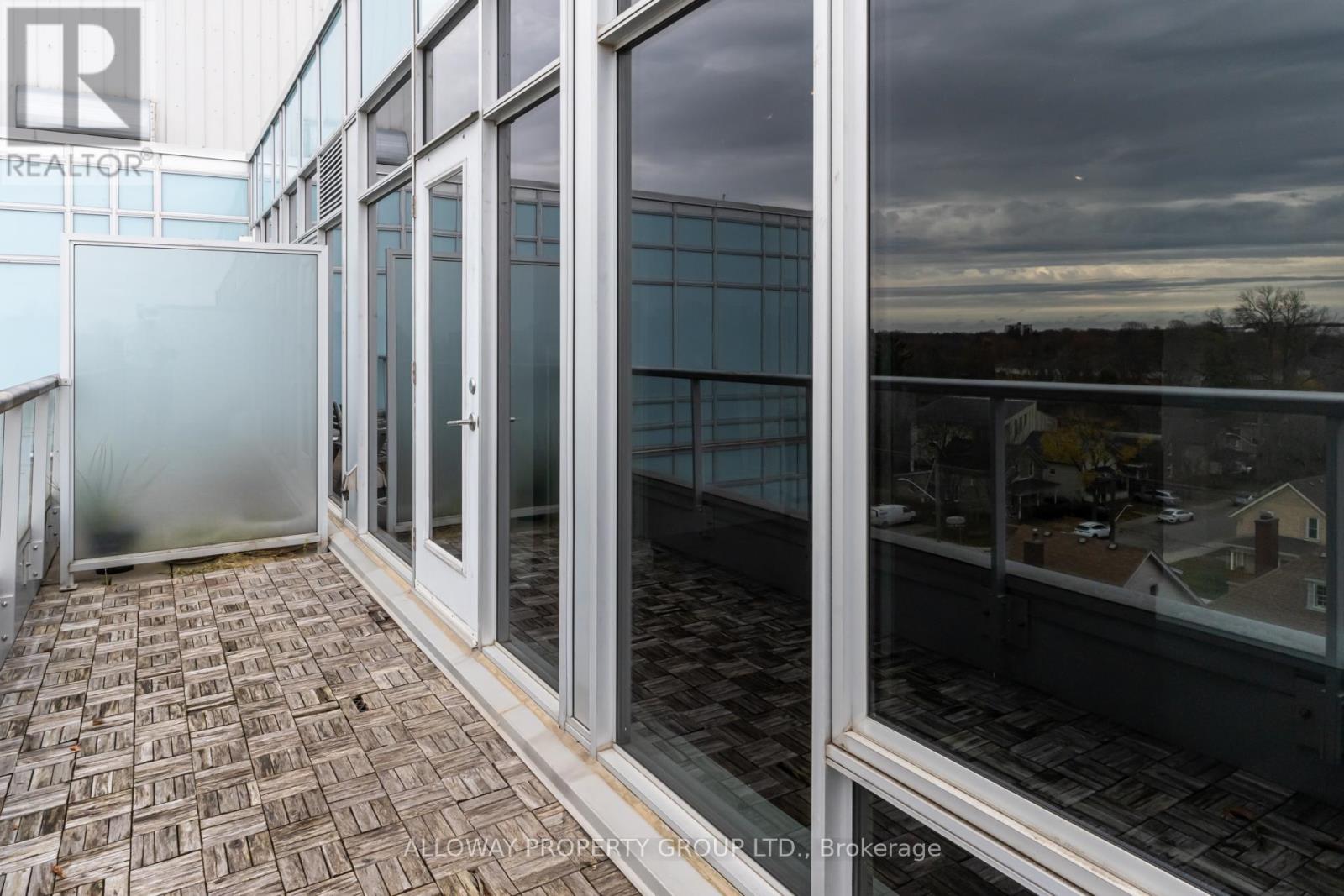 507 - 42 Bridgeport Road E, Waterloo, Ontario  N2J 0B3 - Photo 13 - X12121453