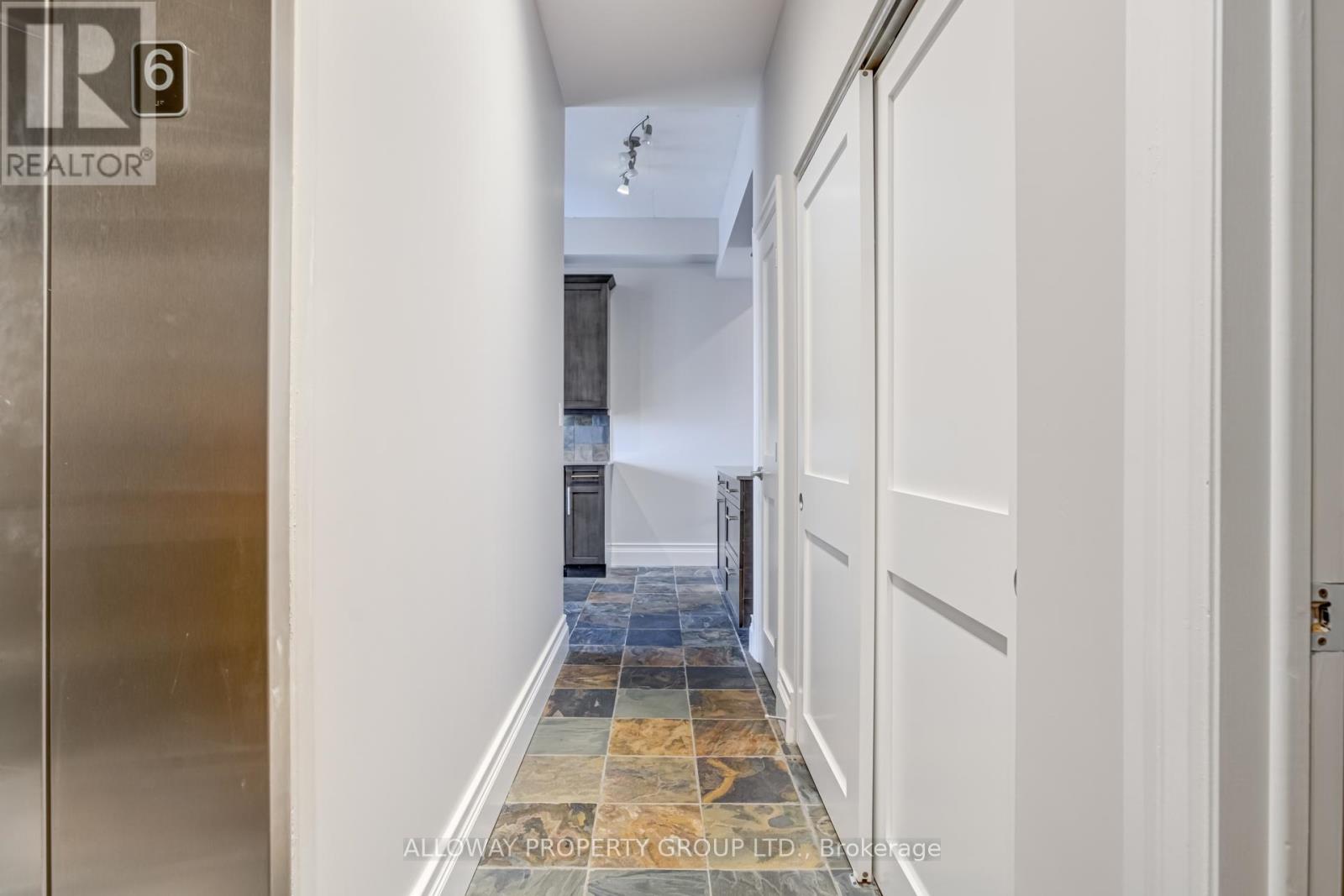 507 - 42 Bridgeport Road E, Waterloo, Ontario  N2J 0B3 - Photo 4 - X12121453