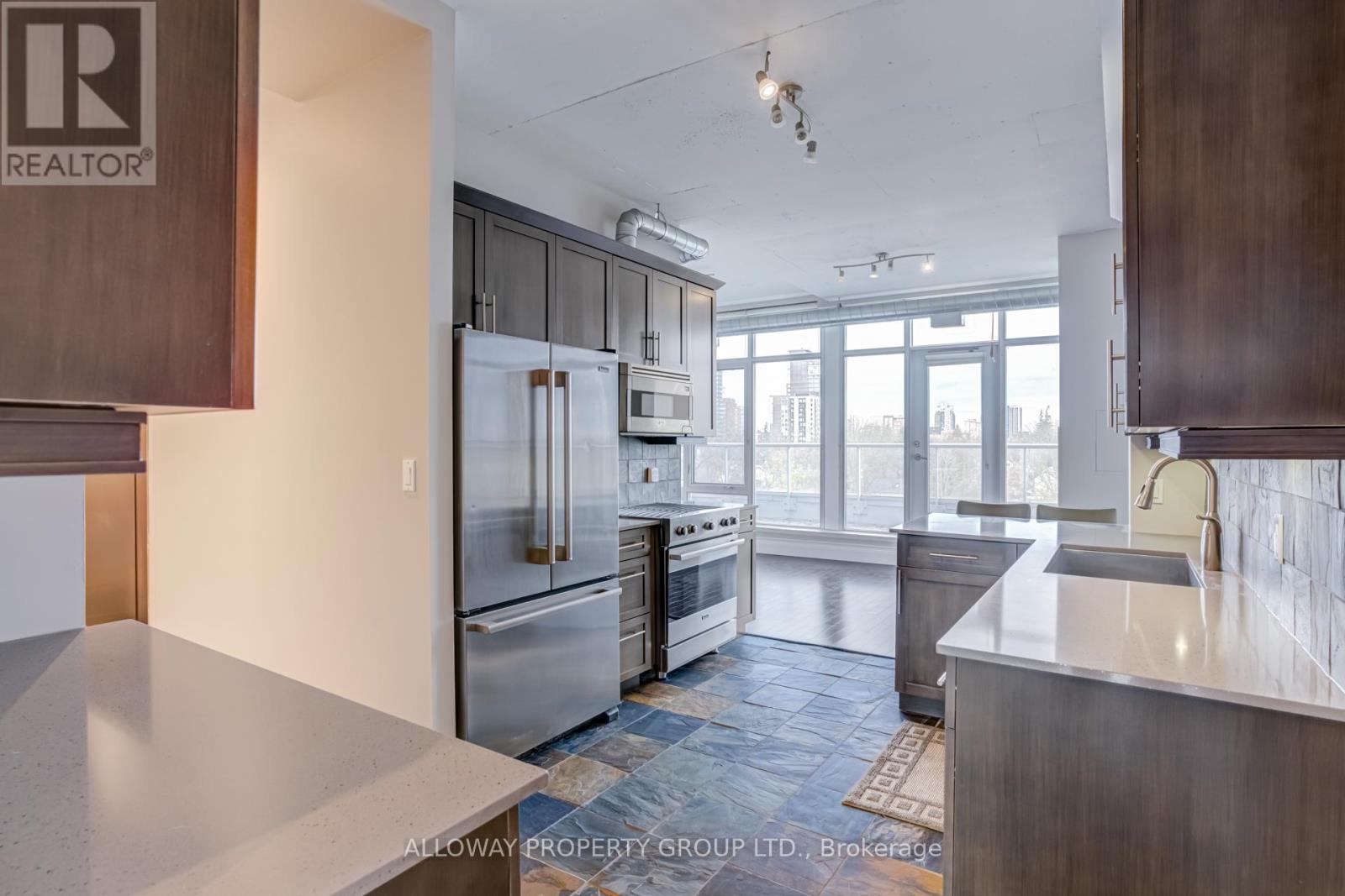 507 - 42 Bridgeport Road E, Waterloo, Ontario  N2J 0B3 - Photo 5 - X12121453