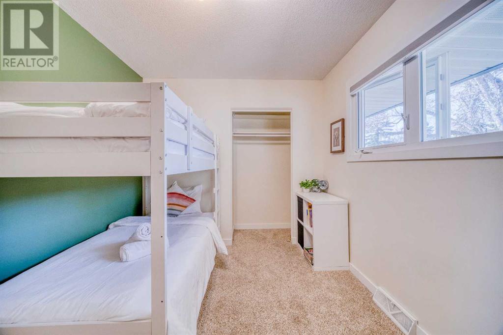 2715 63 Avenue Sw, Calgary, Alberta  T3E 5J6 - Photo 25 - A2217045