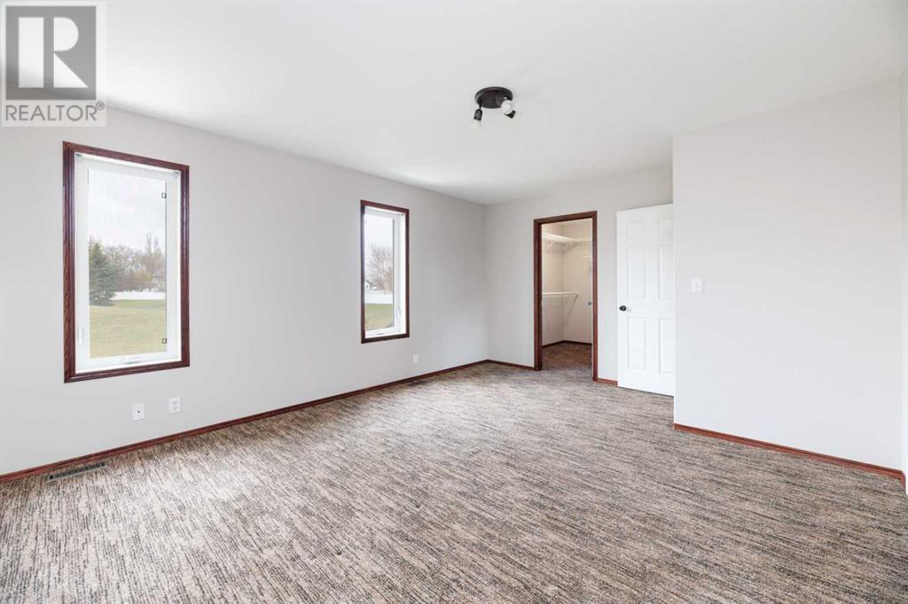 103 Kerr Close N, Red Deer, Alberta  T4P 3V6 - Photo 24 - A2216325
