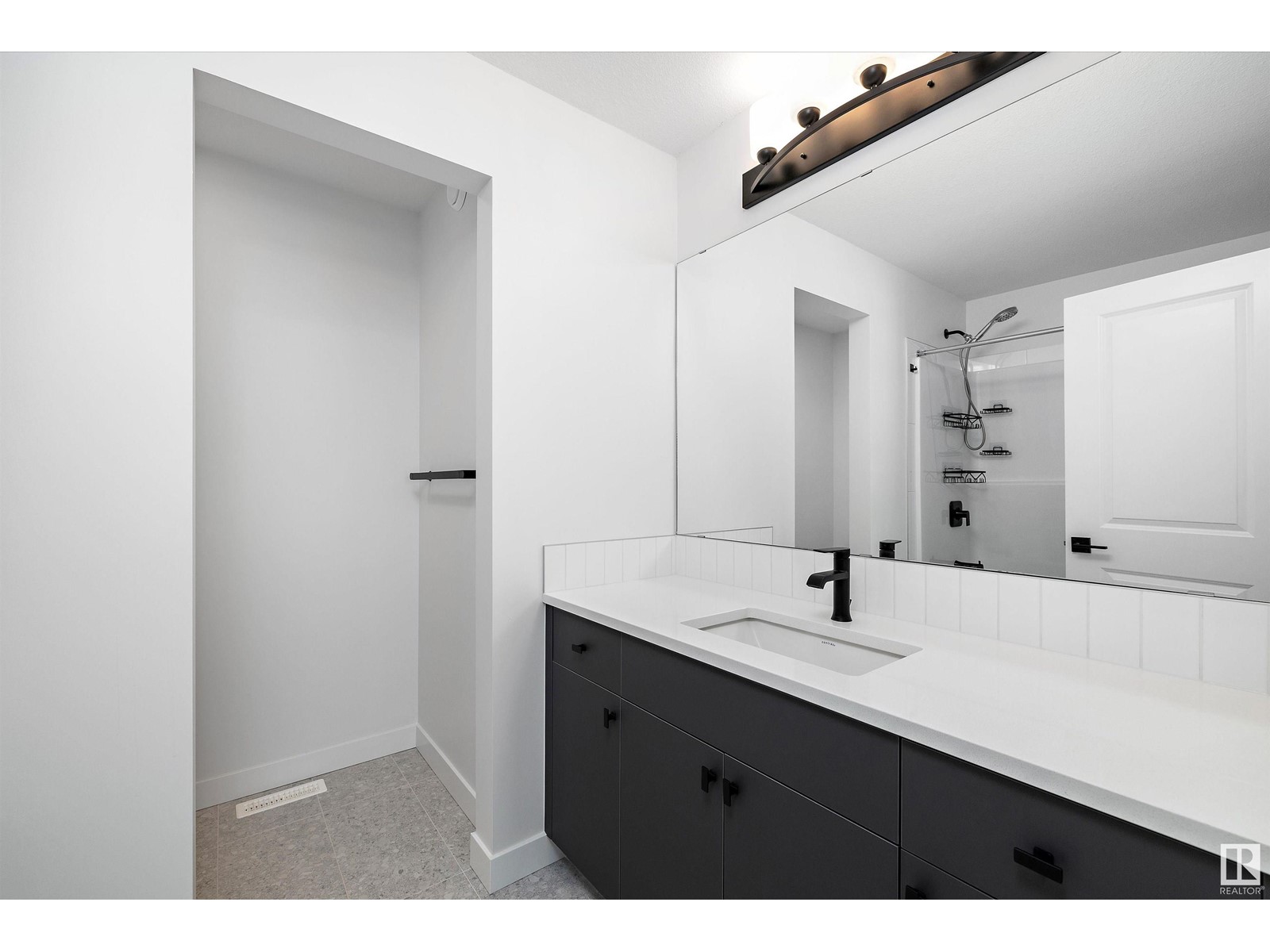 1439 Goodspeed Ln Nw, Edmonton, Alberta  T5T 0W2 - Photo 34 - E4434222