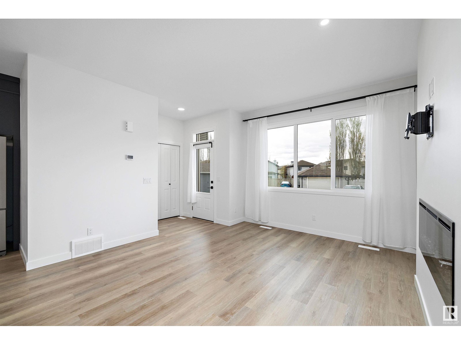 1439 Goodspeed Ln Nw, Edmonton, Alberta  T5T 0W2 - Photo 19 - E4434222