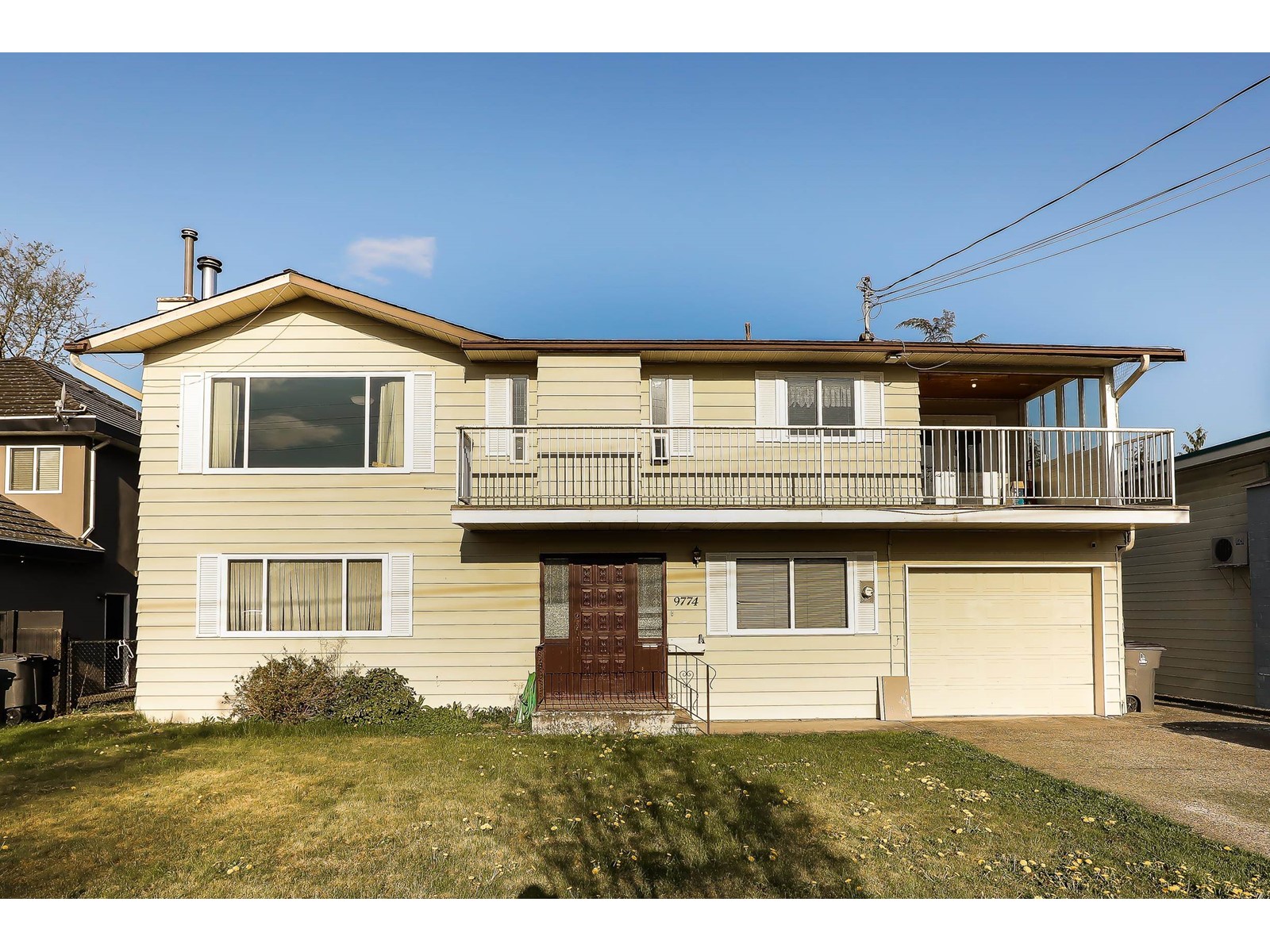 9774 153A STREET, Surrey, British Columbia