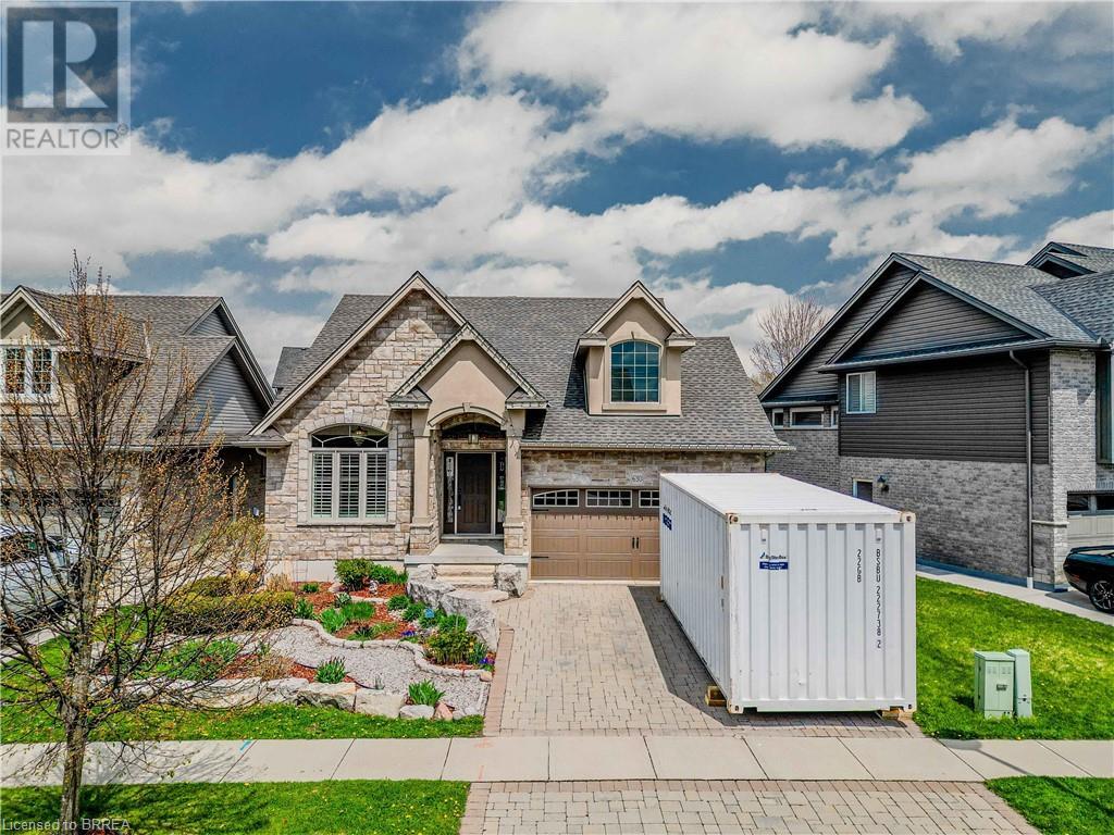 630 Normandy Drive, Woodstock, Ontario  N4T 0C3 - Photo 2 - 40710213