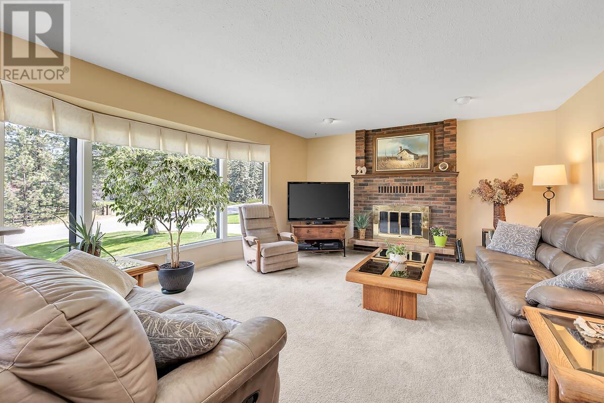 Property at 655 Barnaby Road image 2