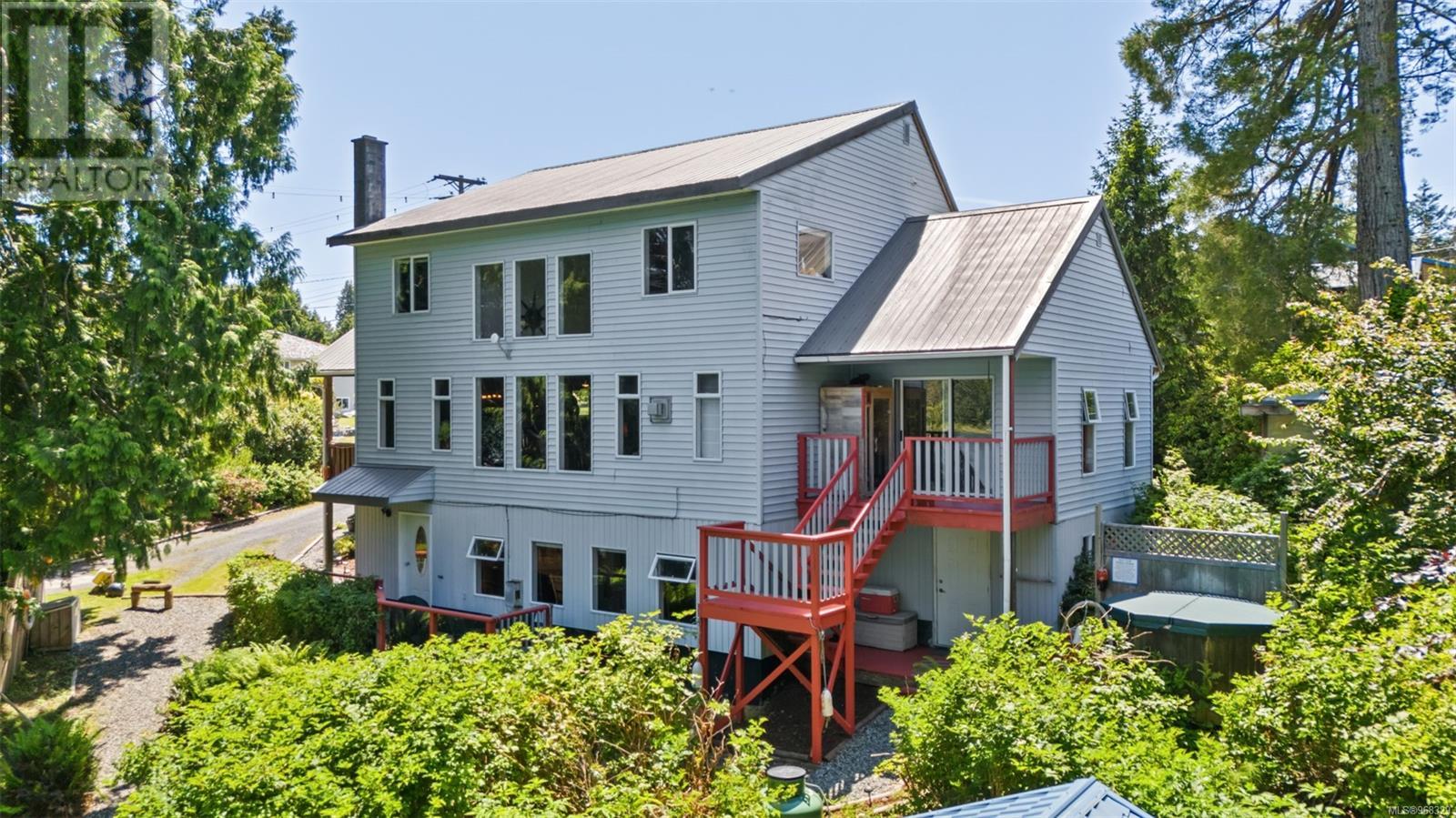 131 Garden St, Ucluelet, British Columbia  V0R 3A0 - Photo 37 - 968329