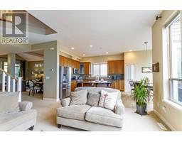 70 FERNWAY DRIVE, Port Moody property photo listing R2995656 for sale
