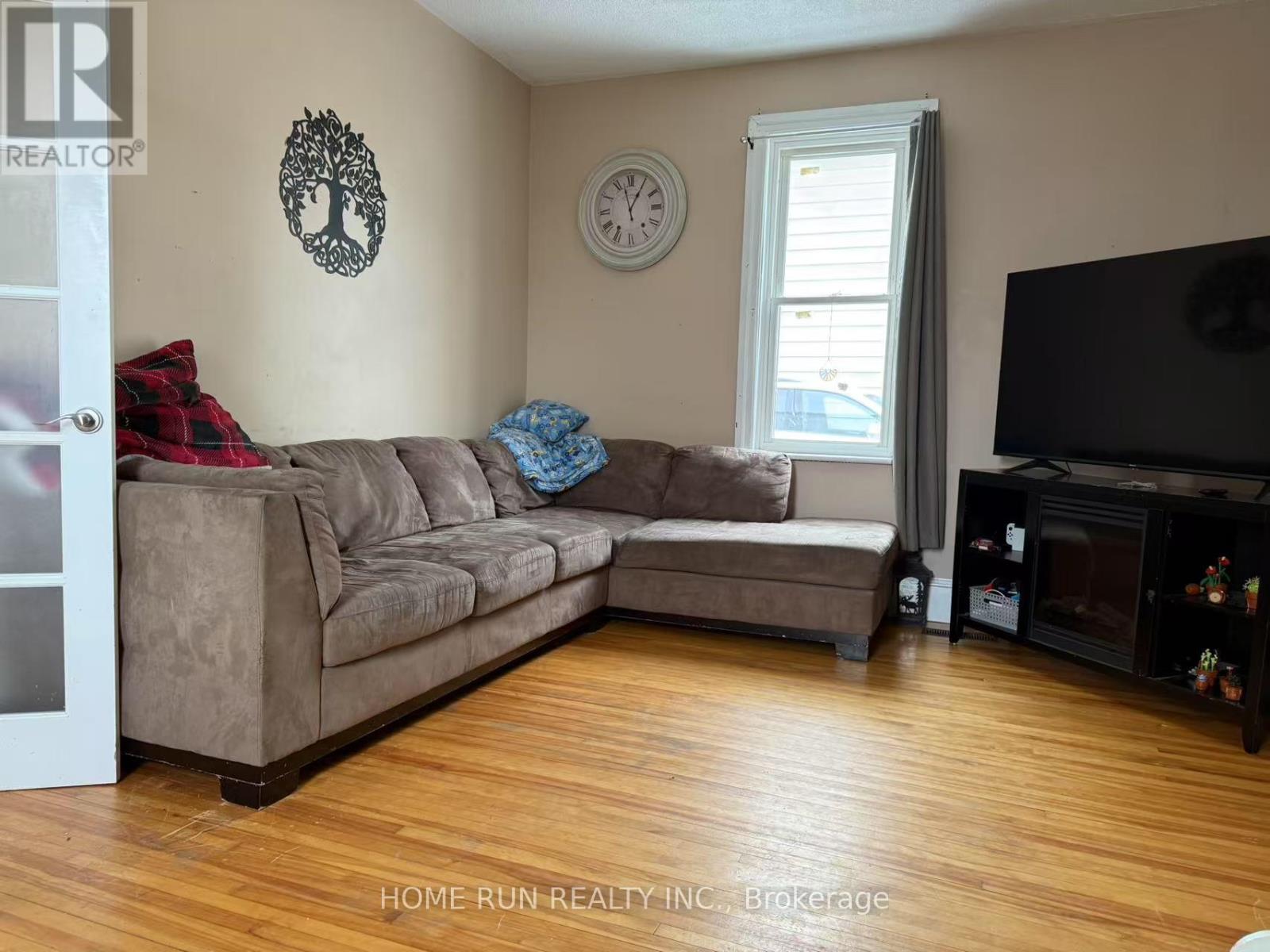Property at 12 HERRIOTT STREET image 3