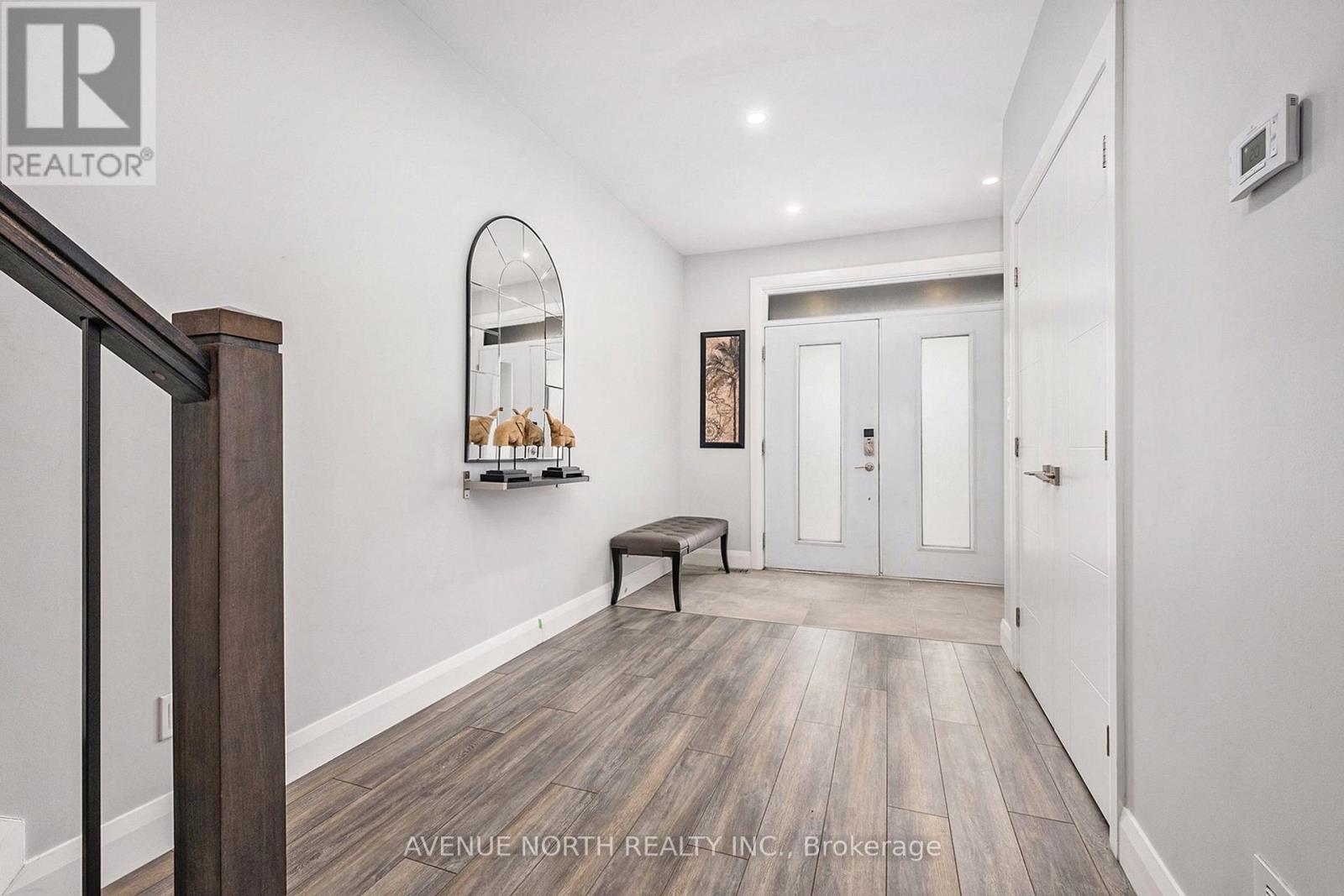 Property at 131A QUEEN MARY STREET image 5