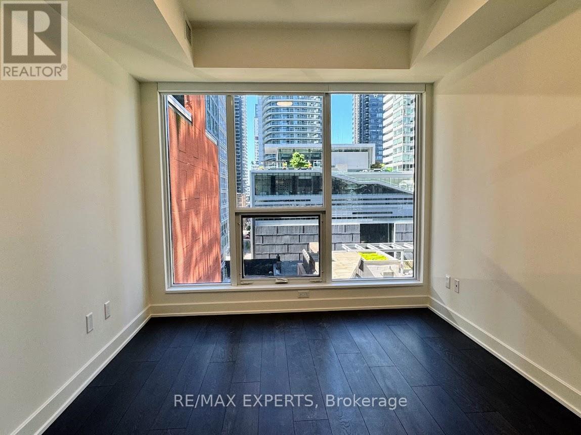 716 - 15 Mercer Street, Toronto, Ontario  M5V 1H2 - Photo 8 - C12115449
