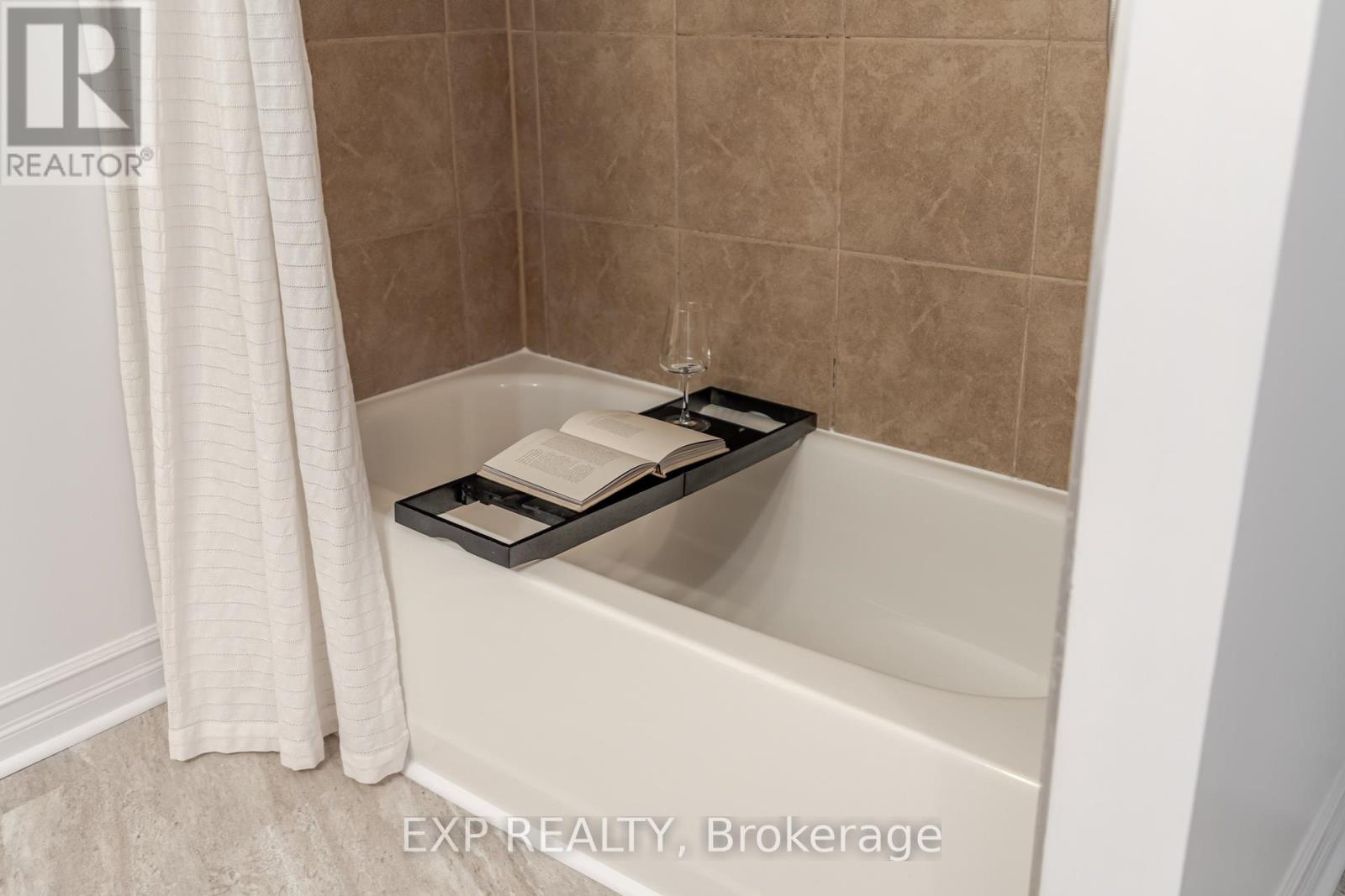 30 - 60 Alison Korn Private, Ottawa, Ontario  K2H 8M6 - Photo 28 - X12121446