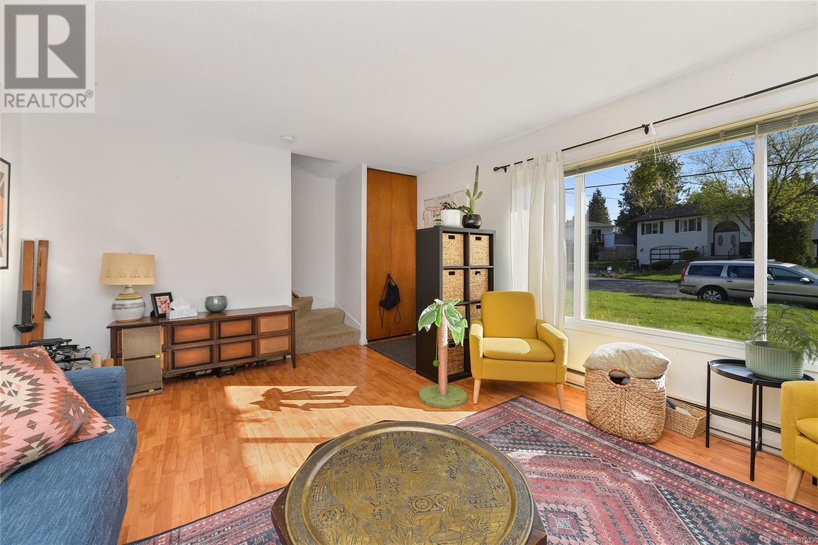 Property at A 2043 Courser Dr image 4