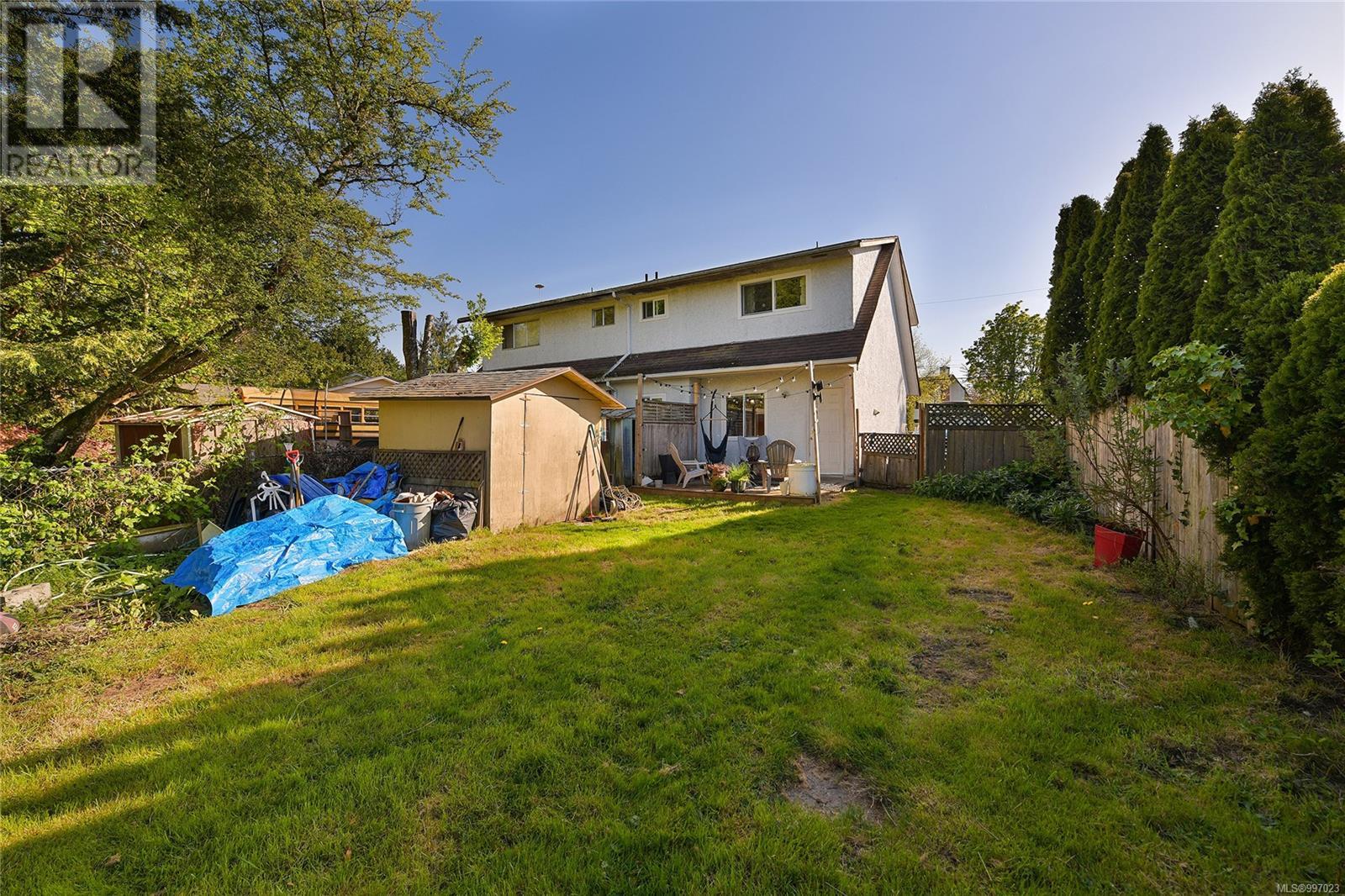 A 2043 Courser Dr, Sidney, British Columbia  V8L 2N5 - Photo 16 - 997023