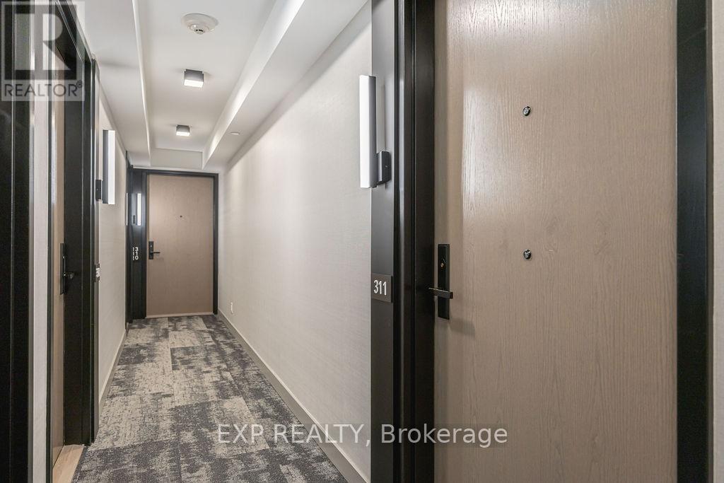 311 - 30 Tretti Way, Toronto, Ontario  M3H 0E3 - Photo 5 - C12121527