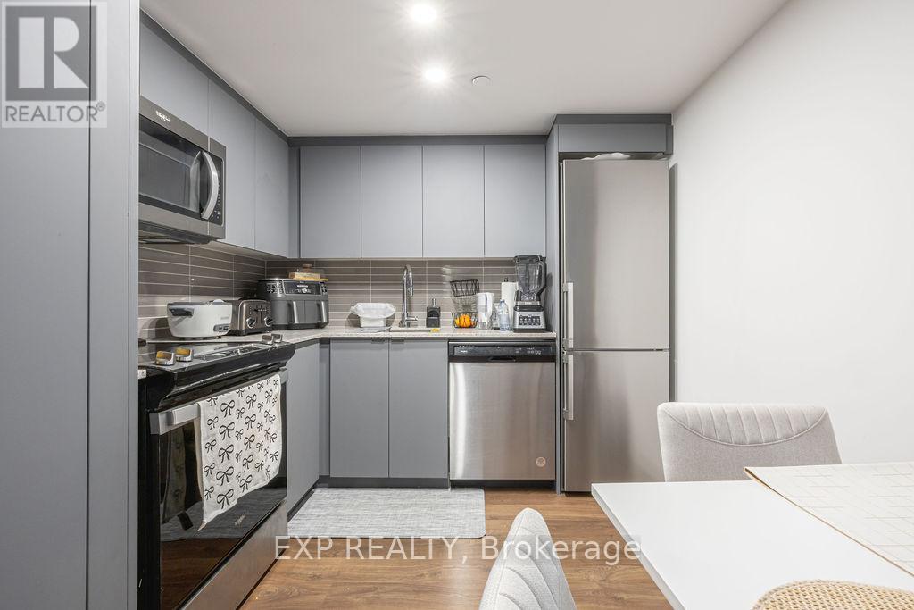 311 - 30 Tretti Way, Toronto, Ontario  M3H 0E3 - Photo 6 - C12121527