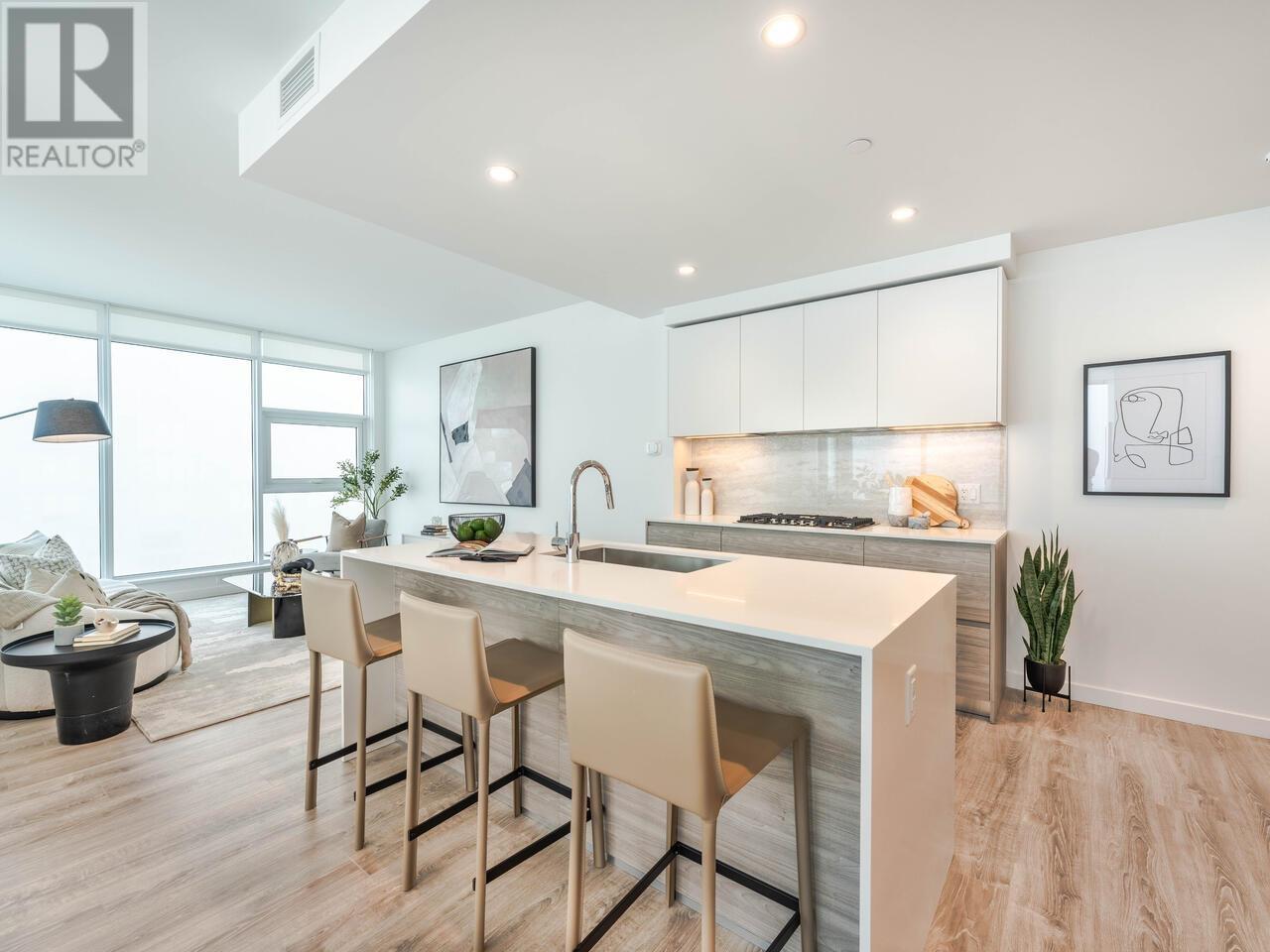 Property at 3004 680 QUAYSIDE DRIVE image 4