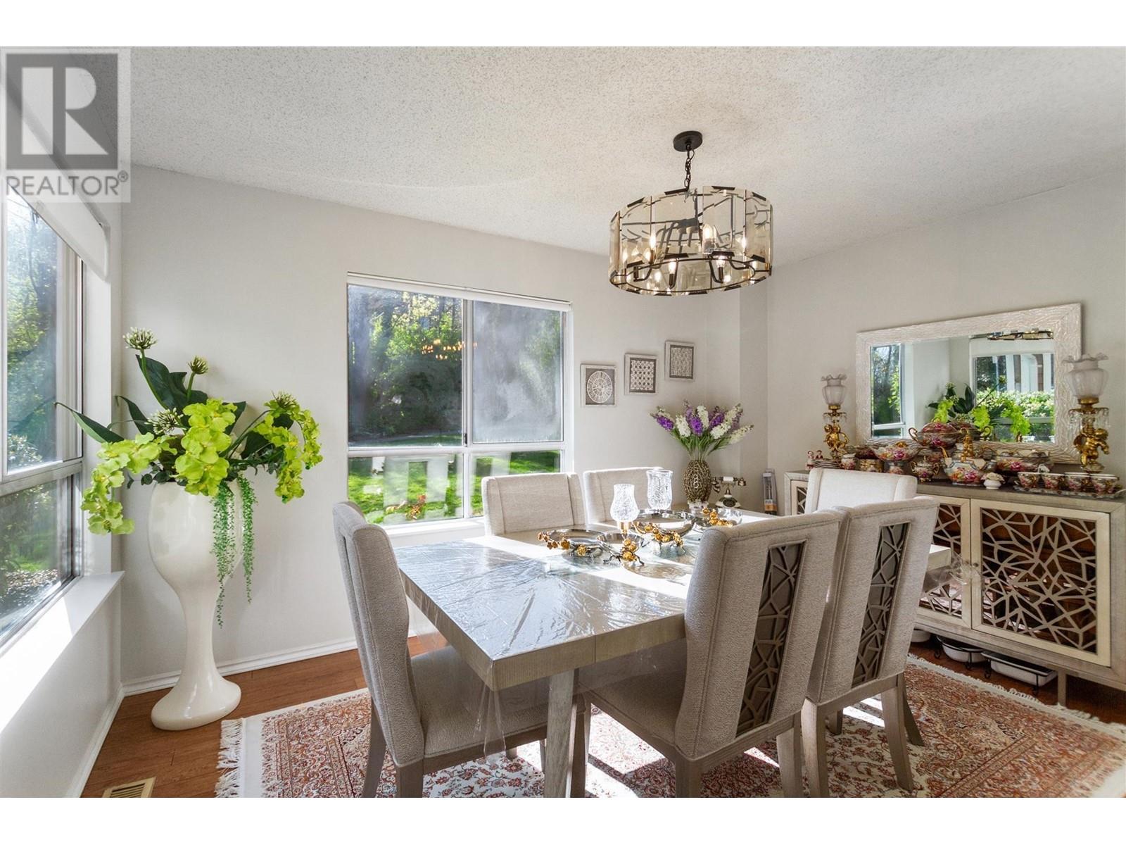 66 9000 Ash Grove Crescent, Burnaby, British Columbia  V5A 4M6 - Photo 2 - R2997550
