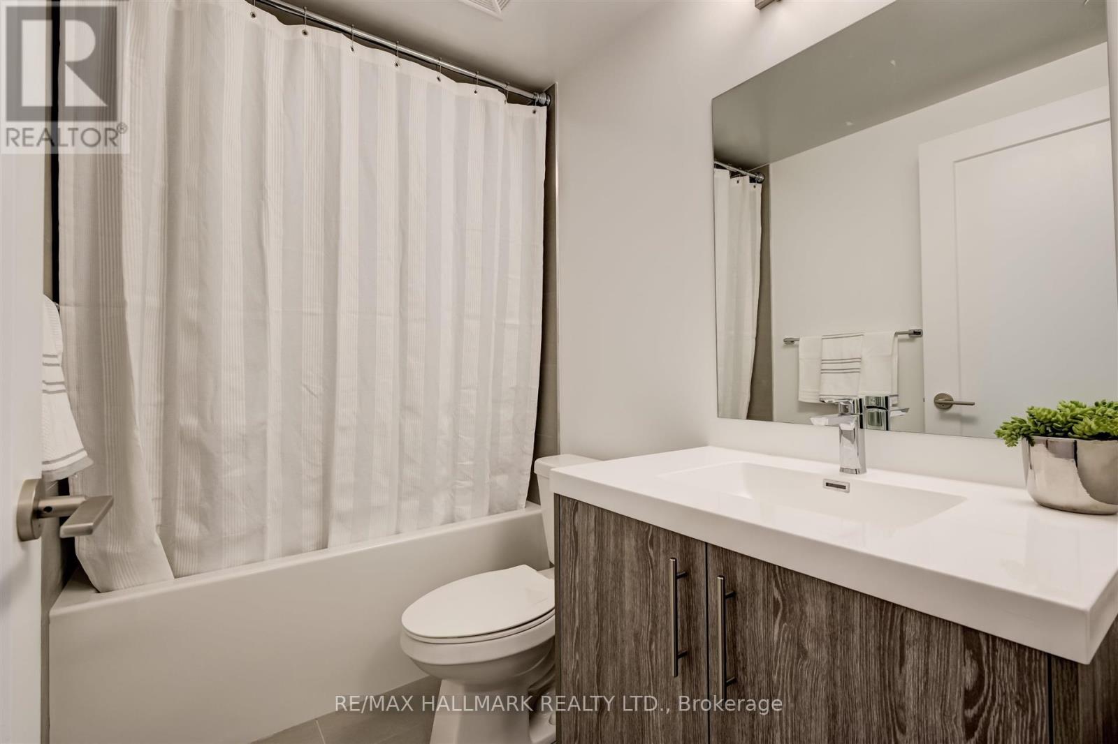 2701 - 286 Main Street, Toronto (East End-Danforth), Ontario  M4C 0B3 - Photo 24 - E12121559