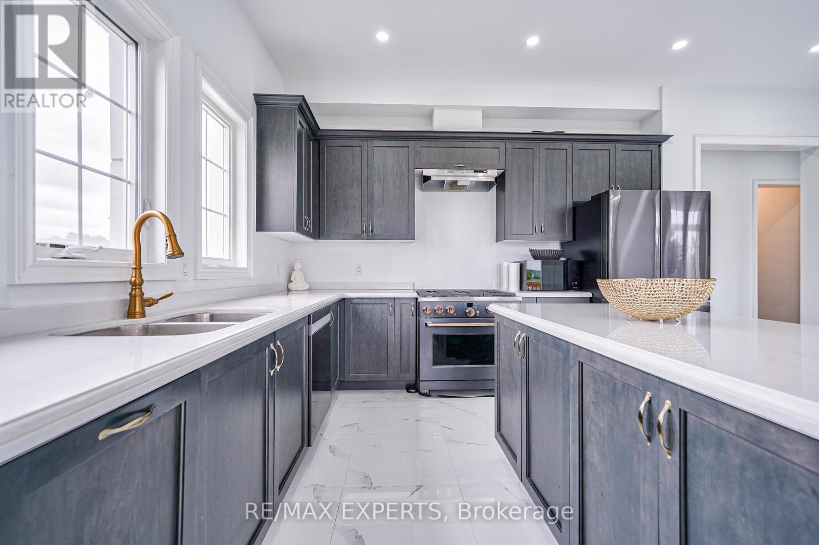 Main - 86 Conductor Avenue, Whitchurch-Stouffville, Ontario  L4A 4X5 - Photo 15 - N12121586