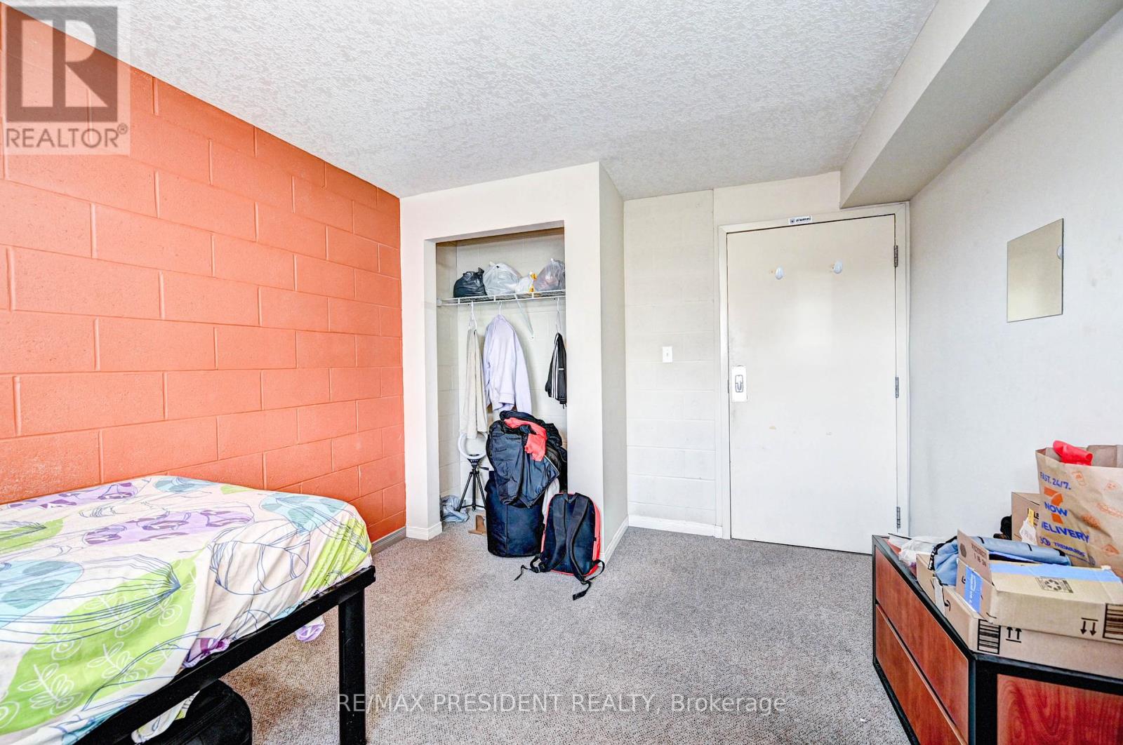 504 - 261 Lester Street, Waterloo, Ontario  N2L 3W6 - Photo 18 - X12121521