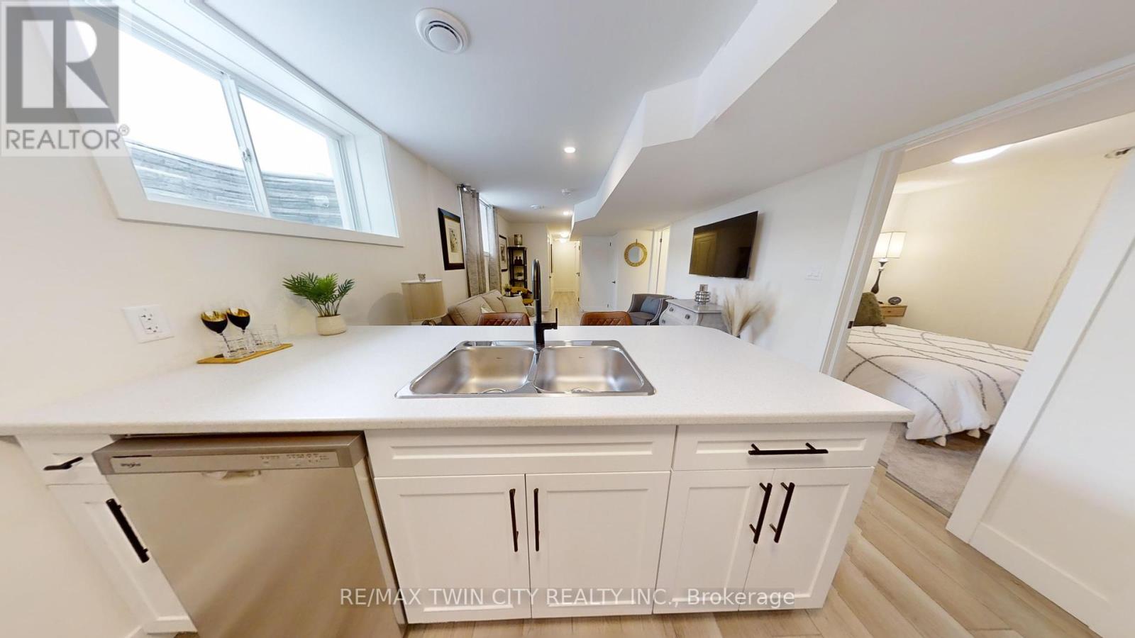 67 Julie Court, London South, Ontario  N5X 3X4 - Photo 20 - X12121545