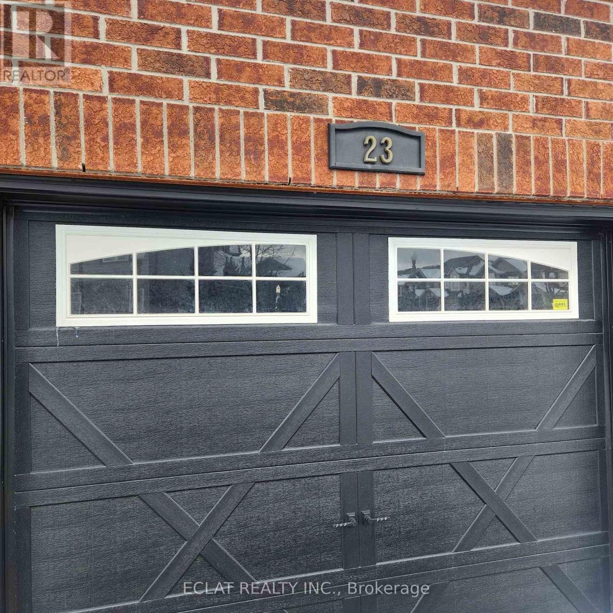 23 Riehm Street, Kitchener, Ontario  N2E 4L1 - Photo 3 - X12121577