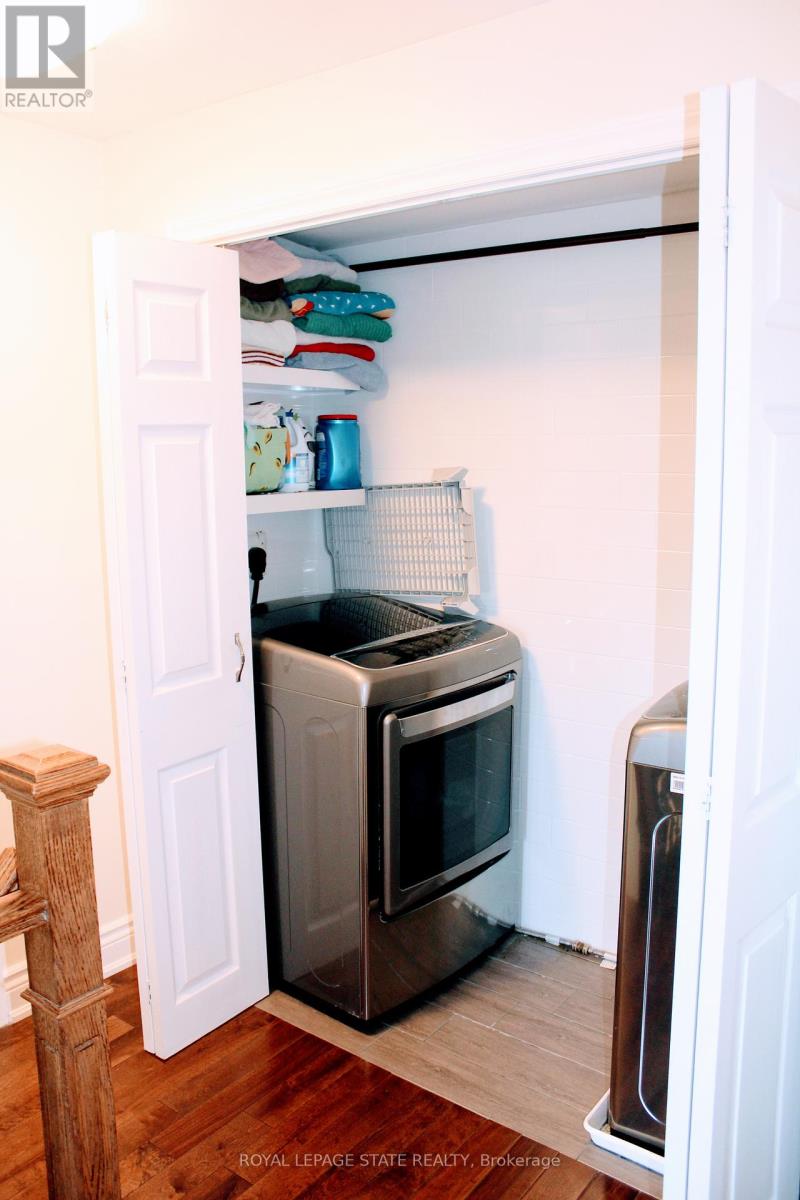 133 Chilton Drive, Hamilton (Stoney Creek Mountain), Ontario  L8J 1L8 - Photo 23 - X12121587
