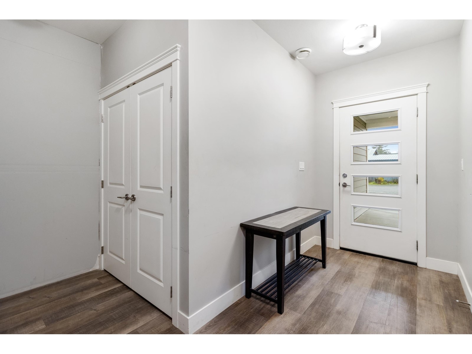Property at 478 FORT STREET image 3