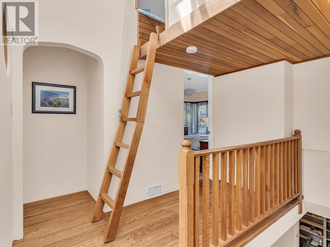 2226 Haywood Avenue, West Vancouver, British Columbia  V7V 1X5 - Photo 23 - R2997467