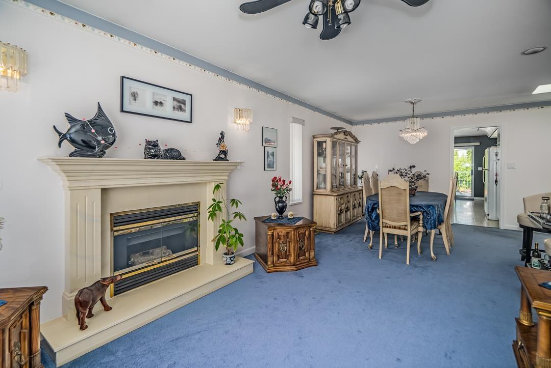 Property at 26987 27 AVENUE image 3