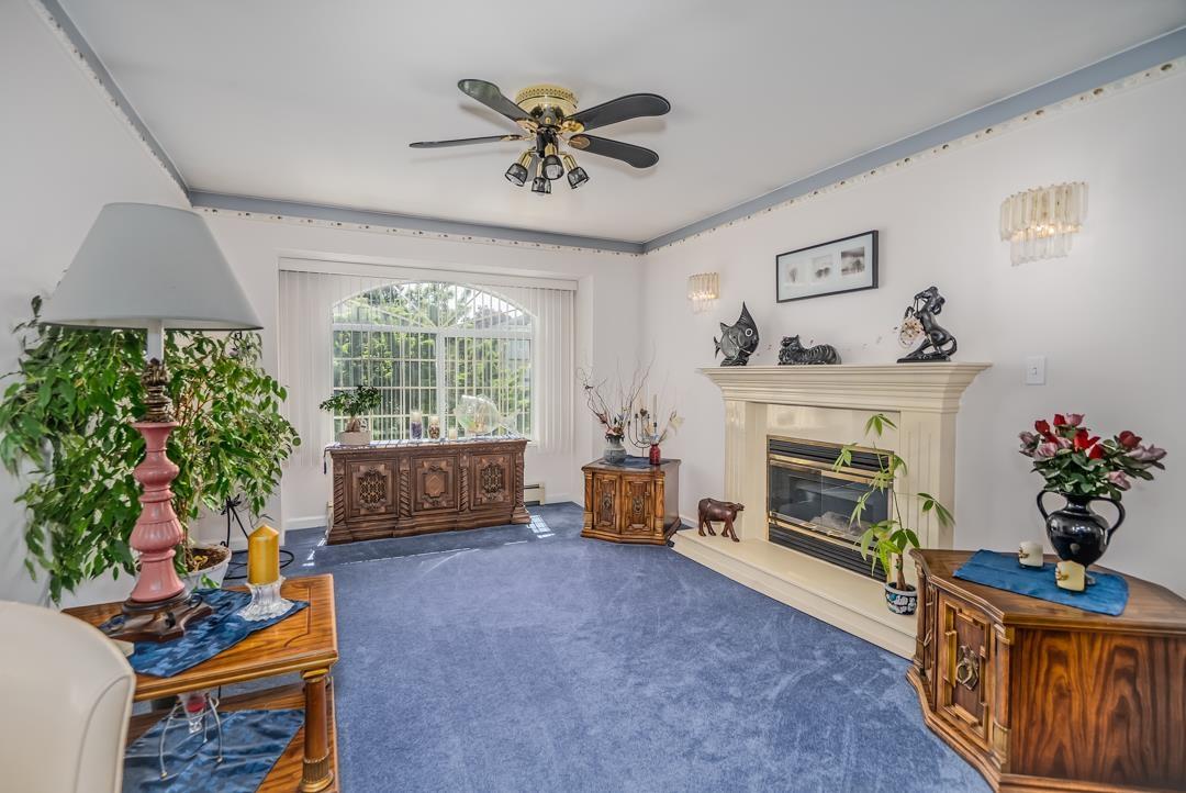 Property at 26987 27 AVENUE image 4