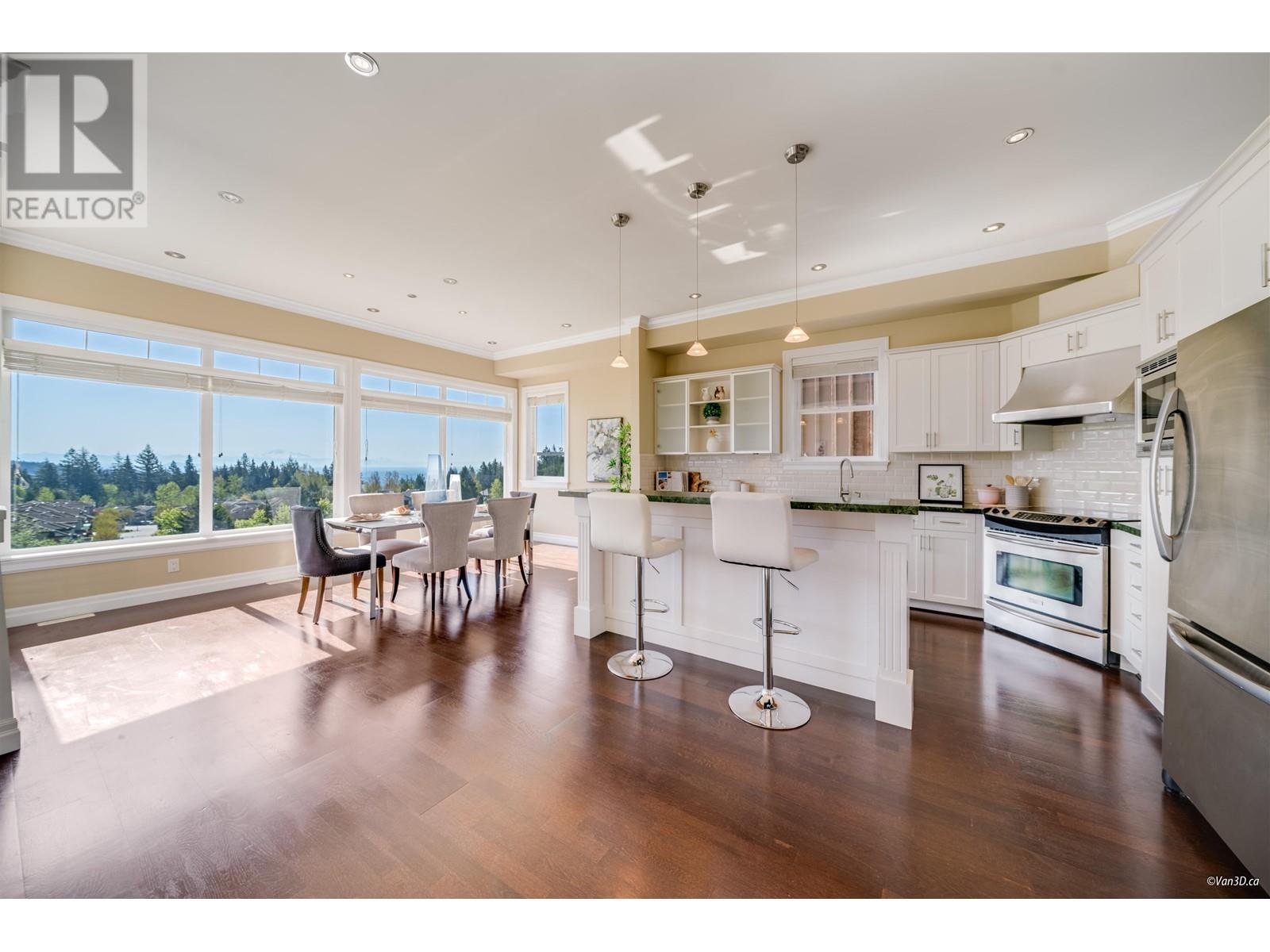 3235 CHARTWELL LANE, coquitlam, British Columbia