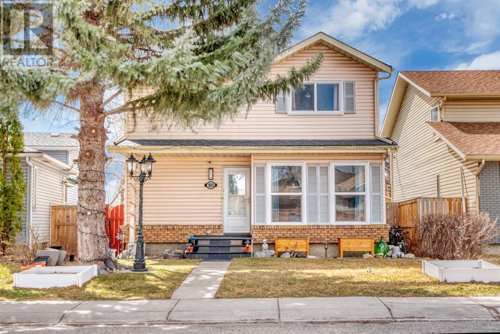 Property at 188 Rivervalley Crescent SE image 1