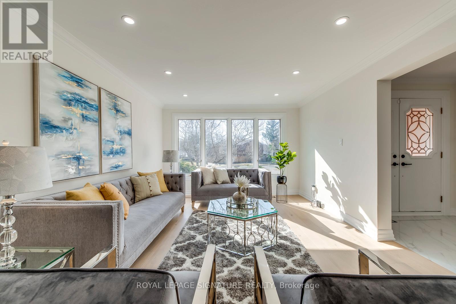22 Mcnicoll Avenue, Toronto, Ontario  M2H 2A8 - Photo 4 - C12121602