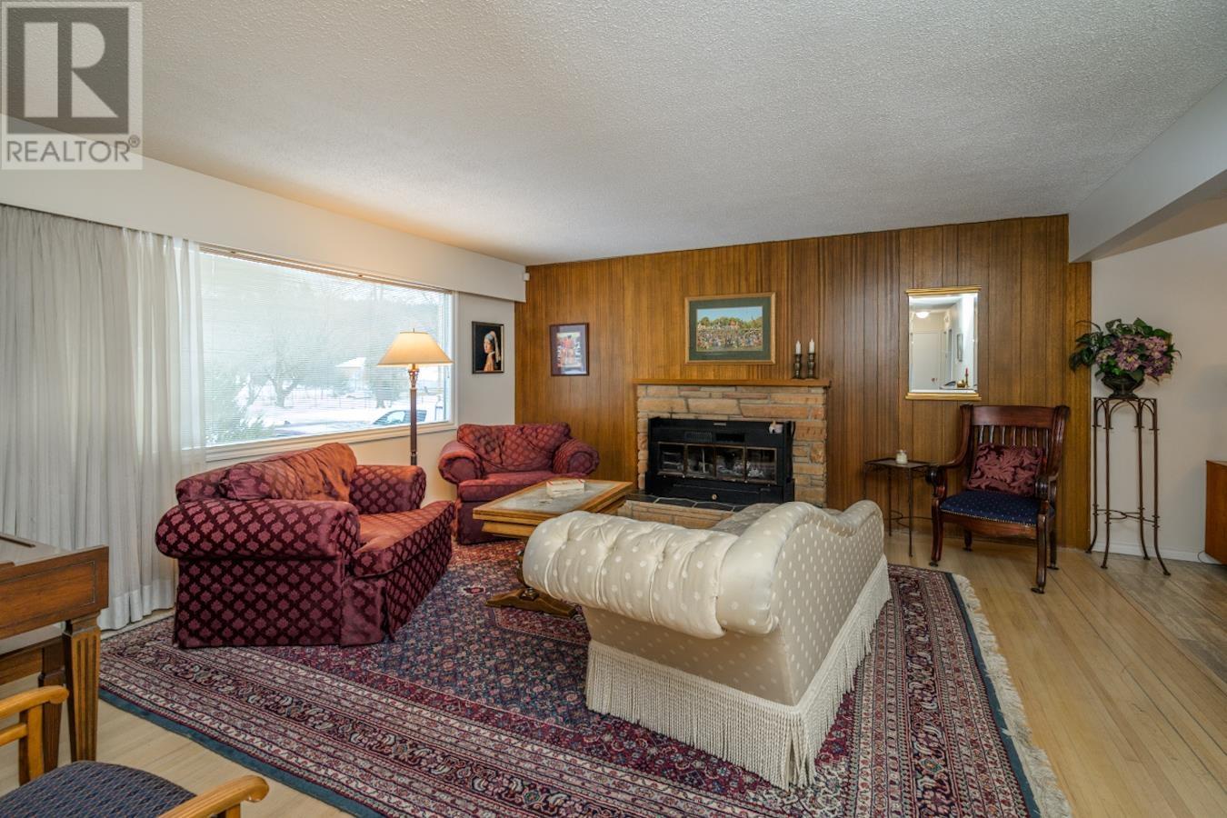 1867 Gorse Street, Prince George, British Columbia  V2L 1G7 - Photo 3 - R2997567