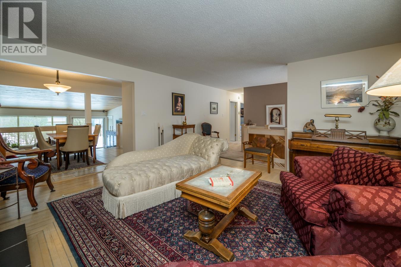 1867 Gorse Street, Prince George, British Columbia  V2L 1G7 - Photo 2 - R2997567