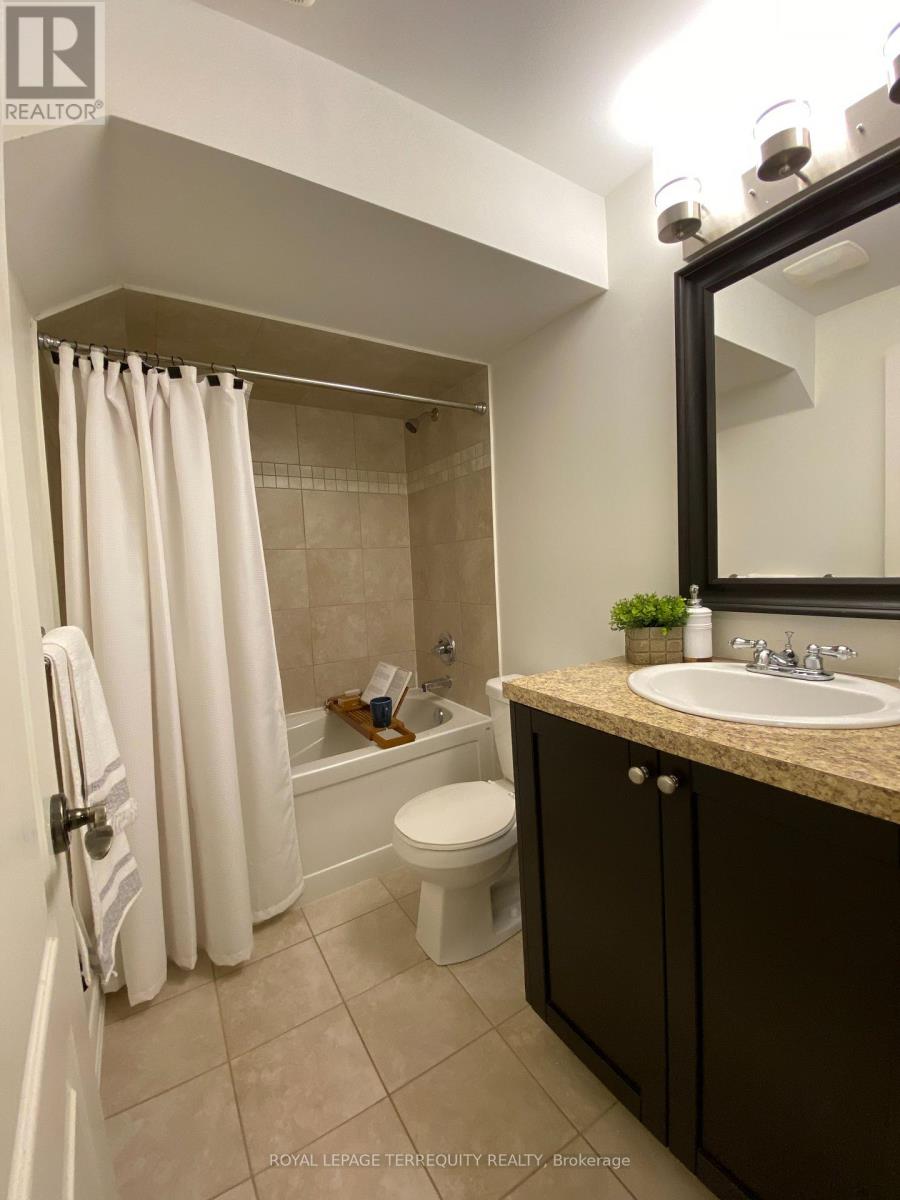 Lower - 20b Lunness Road, Toronto (Alderwood), Ontario  M8W 4M3 - Photo 26 - W12121609