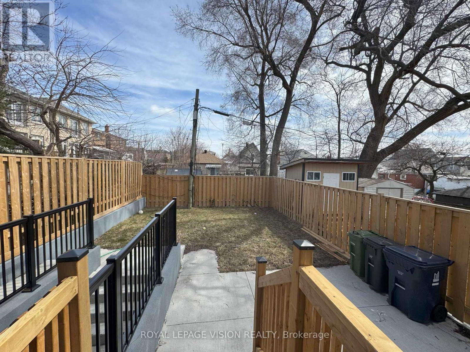 47 Lillington Avenue, Toronto (Clairlea-Birchmount), Ontario  M1N 3K4 - Photo 13 - E12118408