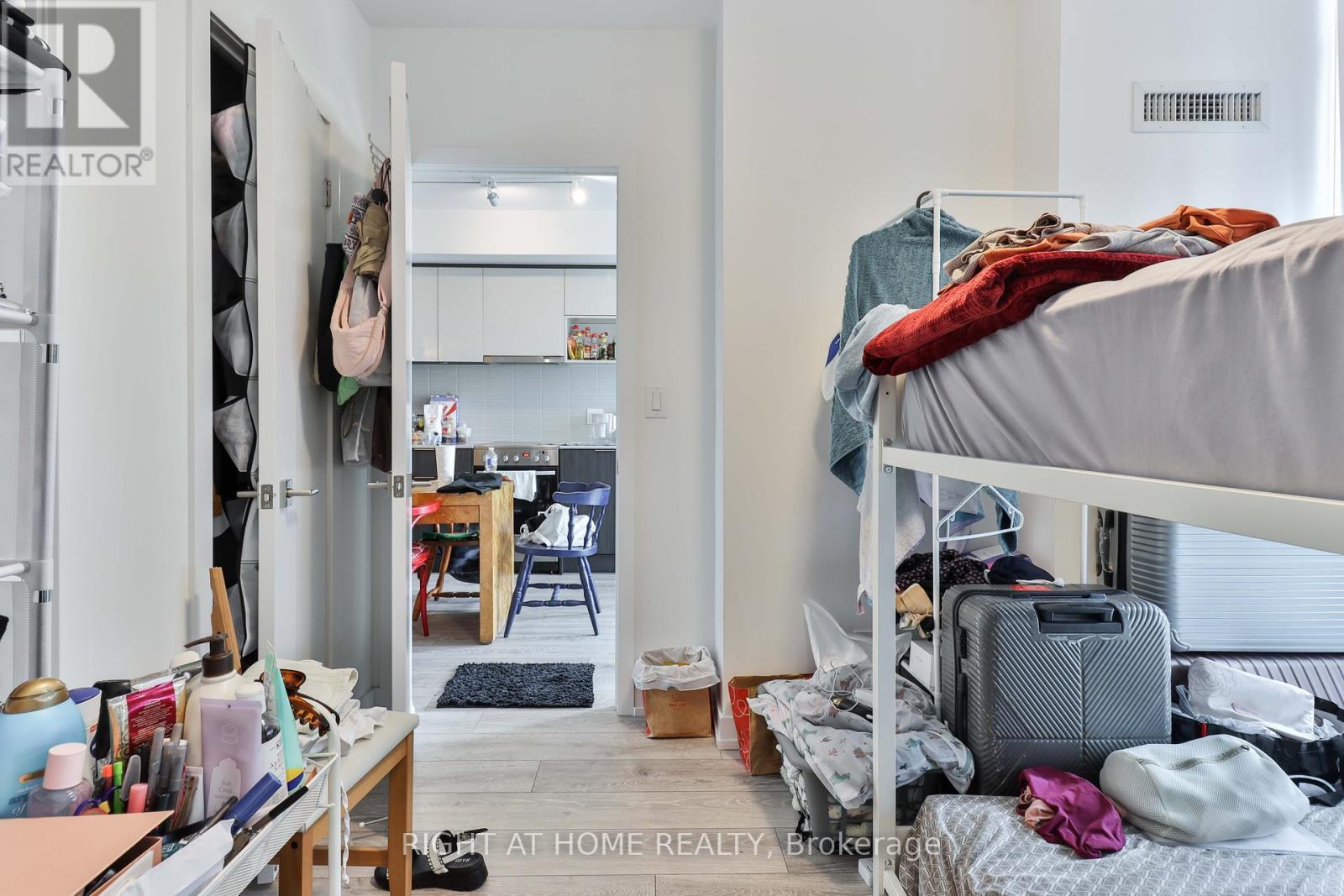 406 - 159 Wellesley Street E, Toronto, Ontario  M4Y 0H5 - Photo 33 - C12121658