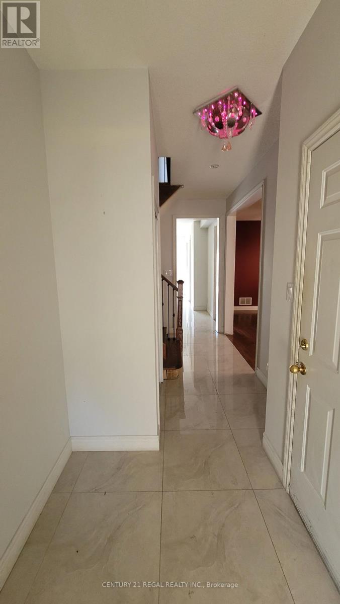 12 Salt Drive, Ajax (South East), Ontario  L1S 7P3 - Photo 2 - E12121634