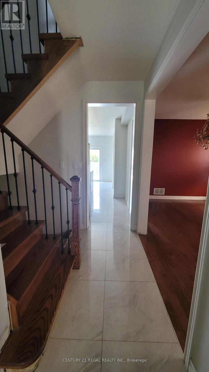 12 Salt Drive, Ajax (South East), Ontario  L1S 7P3 - Photo 3 - E12121634