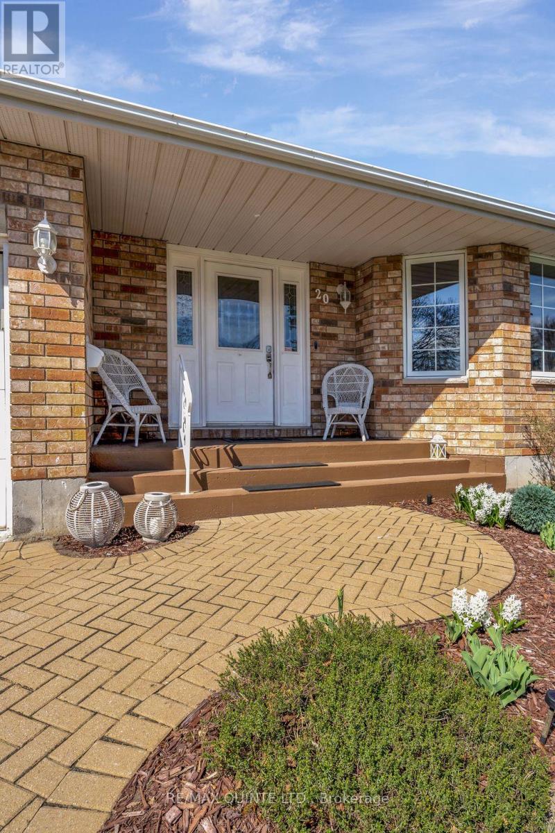 20 Oak Ridge Boulevard, Belleville, Ontario K8N 5W1 - Photo 8 - X11963832