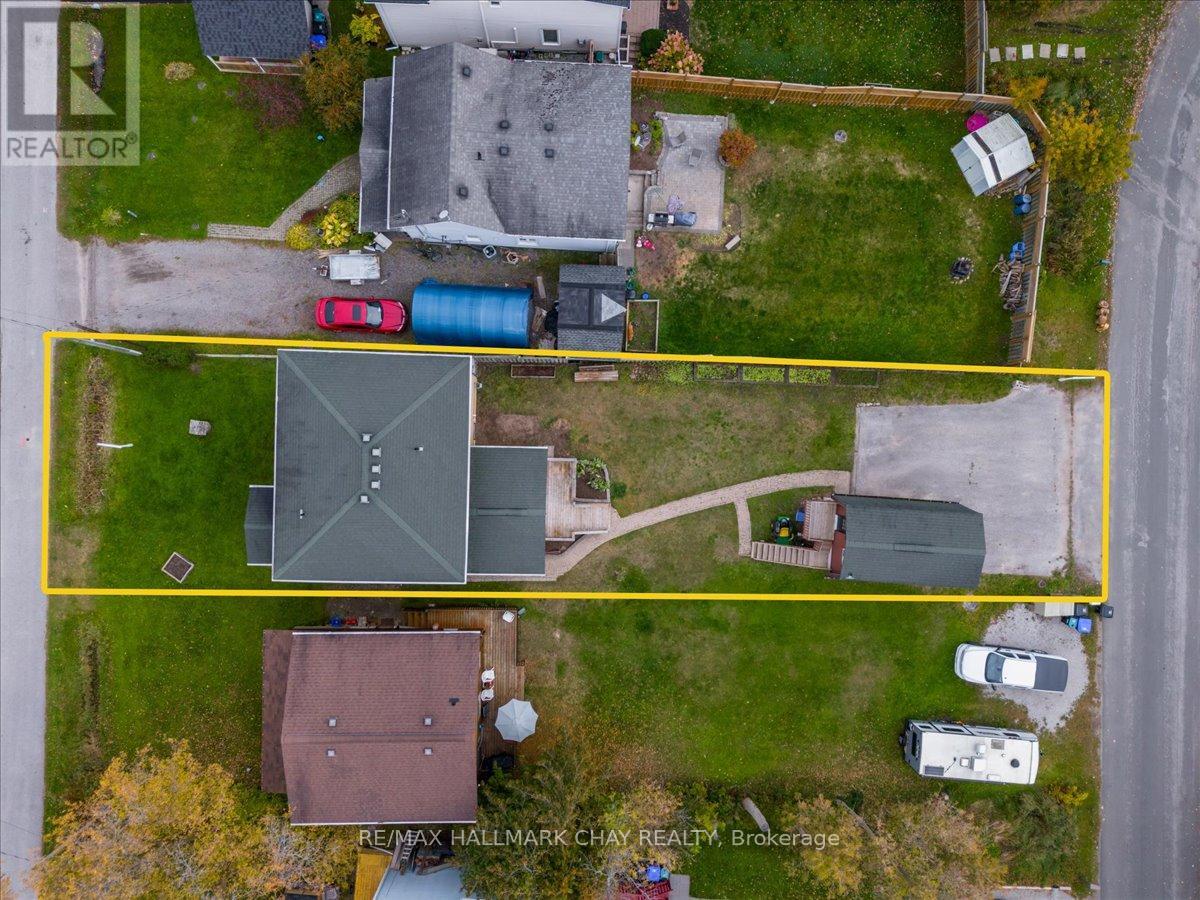 1063 Wood Street, Innisfil, Ontario  L0L 1K0 - Photo 20 - N12121628