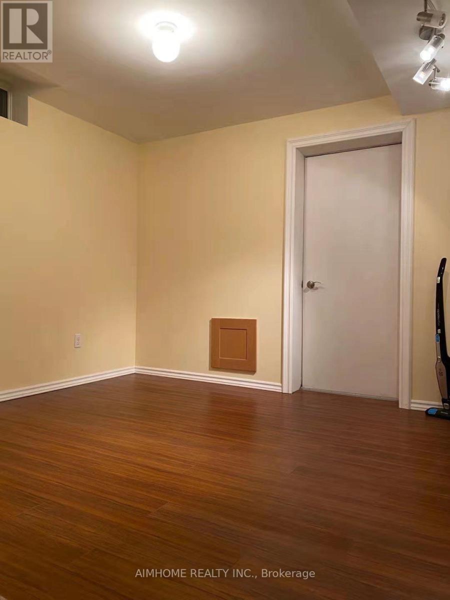 61 Ten Oaks Boulevard, Vaughan, Ontario  L4K 5G3 - Photo 15 - N12121657
