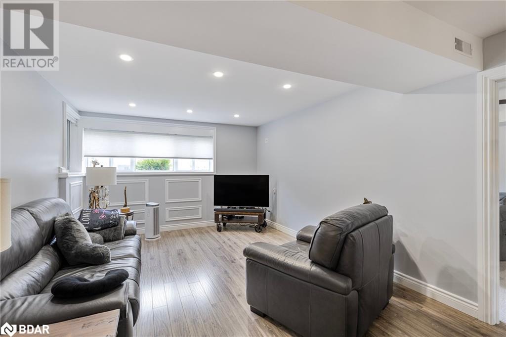 126 Bell Farm Road Unit# B08, Barrie, Ontario  L4M 6J3 - Photo 10 - 40724414